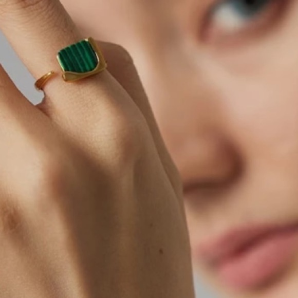 RETRO Geometric Stone Gold Plated Ring - Picture 10 of 13